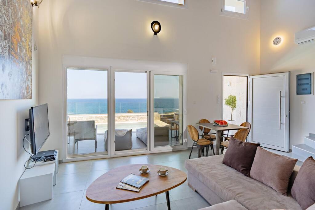 Sofia Suite, A Seafront Hideaway ! Panormos  Экстерьер фото